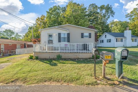 Photo of 227 Clearview St, Rutledge, TN 37861 (MLS # 1318740)