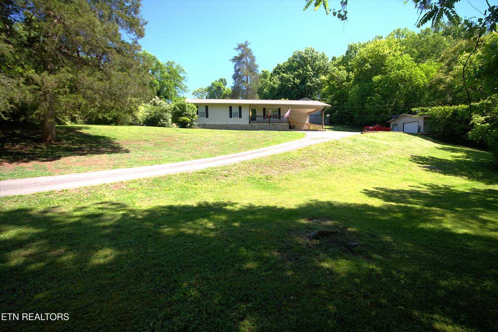 Photo of 724 Lower Quarry Rd, Newport, TN 37821 (MLS # 1351114)
