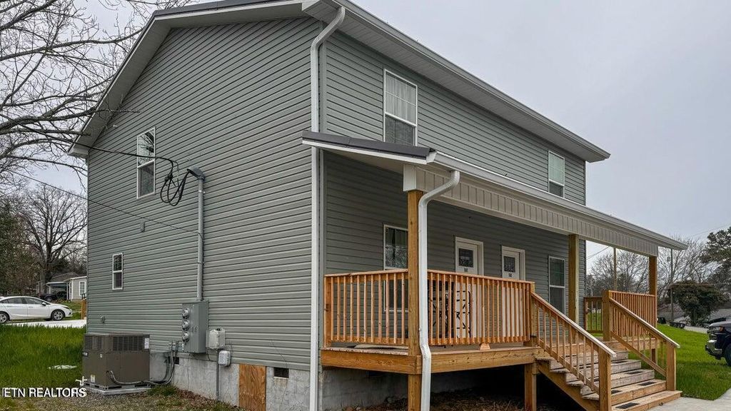 Photo of 141143 Oak Street St, Athens, TN 37303 (MLS # 1331684)