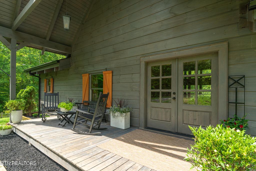 Photo of 1948 Grouse Top Rd, Walland, TN 37886 (MLS # 1305916)