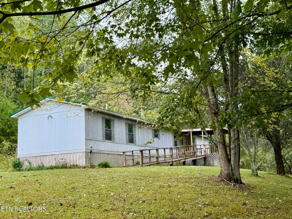 Photo of 3905 New Corinth Rd Rd, Blaine, TN 37709 (MLS # 1278441)