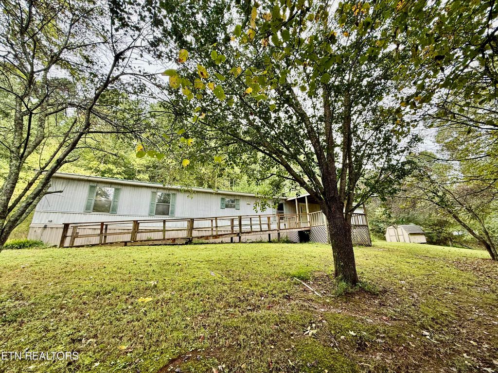 Photo of 3905 New Corinth Rd Rd, Blaine, TN 37709 (MLS # 1278441)