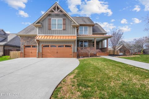 Photo of 2004 Logan Drive, Maryville, TN 37803 (MLS # 1333715)