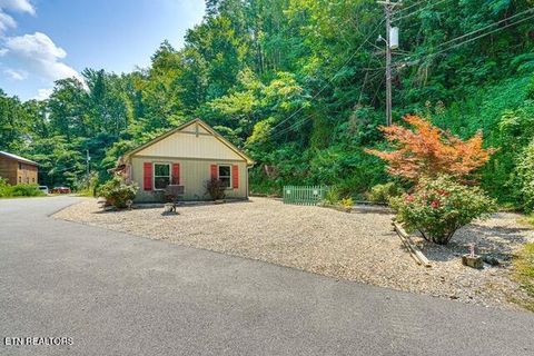 Tiny photo for 840 Sleepy Hollow Rd, Gatlinburg, TN 37738 (MLS # 1336547)