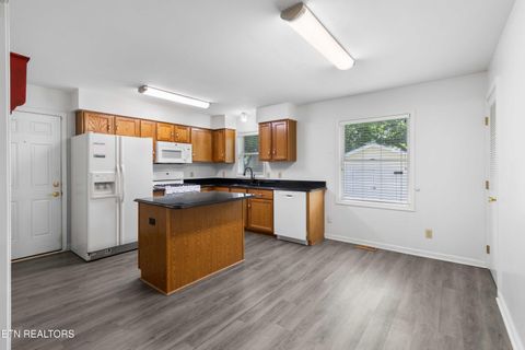 Tiny photo for 106 Balboa Drive, Rockwood, TN 37854 (MLS # 1349050)