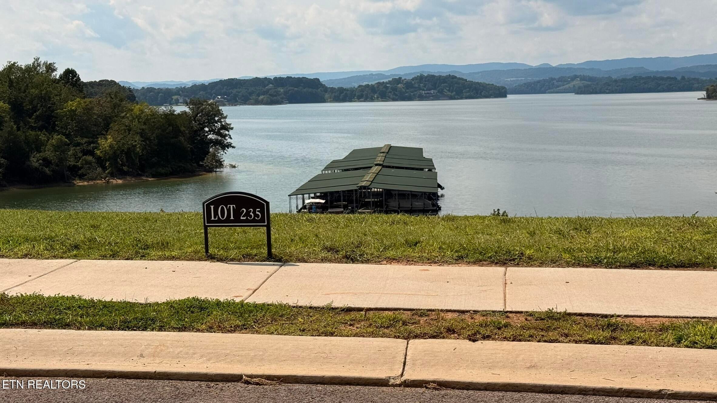 Lot 235 Rusty Row
