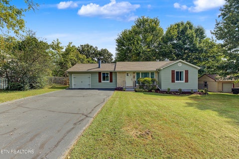Tiny photo for 5408 Stoneoak Lane, Knoxville, TN 37920 (MLS # 1355861)