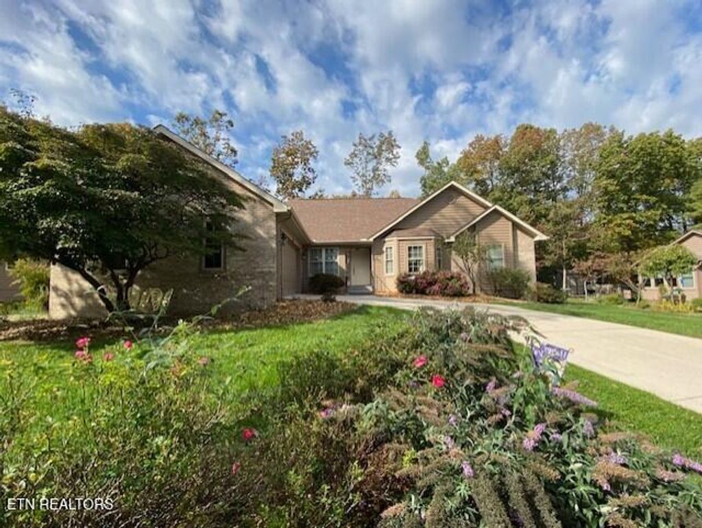 Photo of 116 Huntington Drive, Fairfield Glade, TN 38558 (MLS # 1292626)