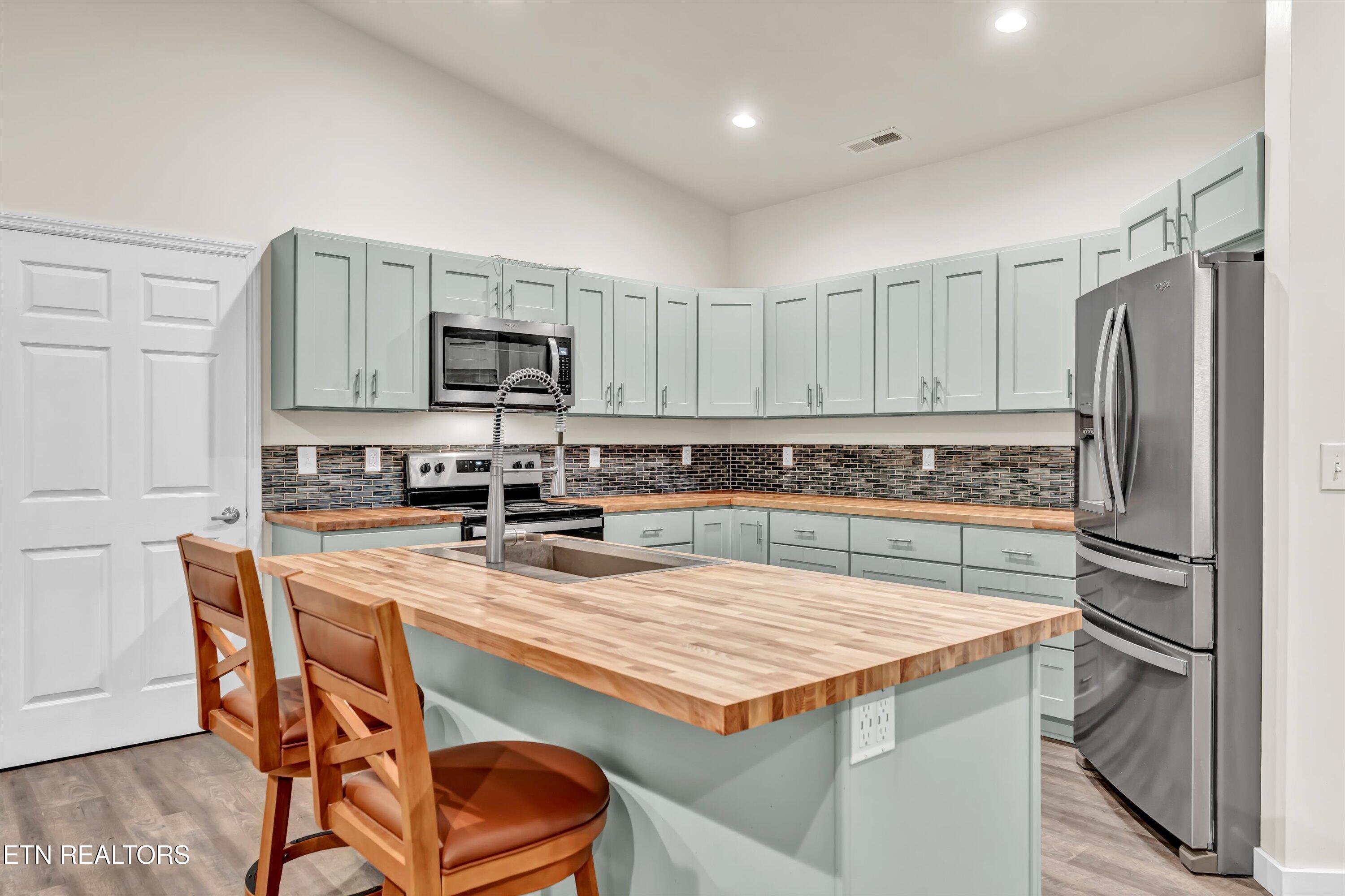 263 Mountain View Circle