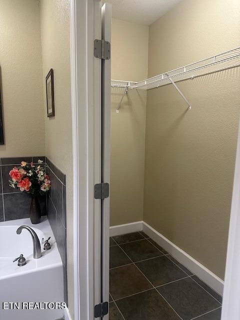 Tiny photo for 432 Sandpiper Lane, Bean Station, TN 37708 (MLS # 1326732)