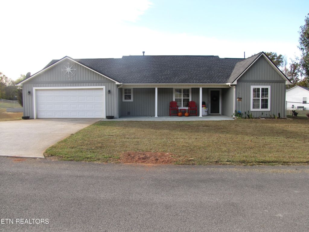 Photo of 108 Pleasant view Drive Drive, Oliver Springs, TN 37840 (MLS # 1243730)