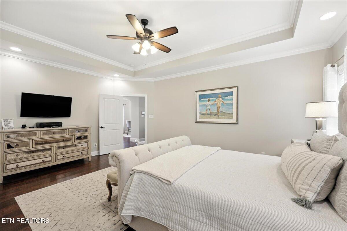 3765 Sheldon Place