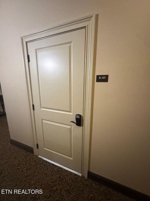 Tiny photo for 445 W W. Blount Ave Ave #308, Knoxville, TN 37920 (MLS # 1325593)