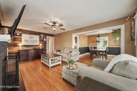 Tiny photo for 2704 Forestdale Ave, Knoxville, TN 37917 (MLS # 1337775)