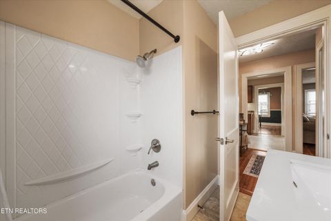 Tiny photo for 2704 Forestdale Ave, Knoxville, TN 37917 (MLS # 1337775)