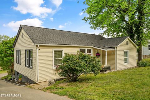 Tiny photo for 2704 Forestdale Ave, Knoxville, TN 37917 (MLS # 1337775)