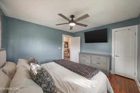 Tiny photo for 2704 Forestdale Ave, Knoxville, TN 37917 (MLS # 1337775)