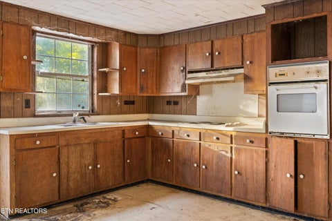 Tiny photo for 693 Hassler Mill Rd, Harriman, TN 37748 (MLS # 1357371)