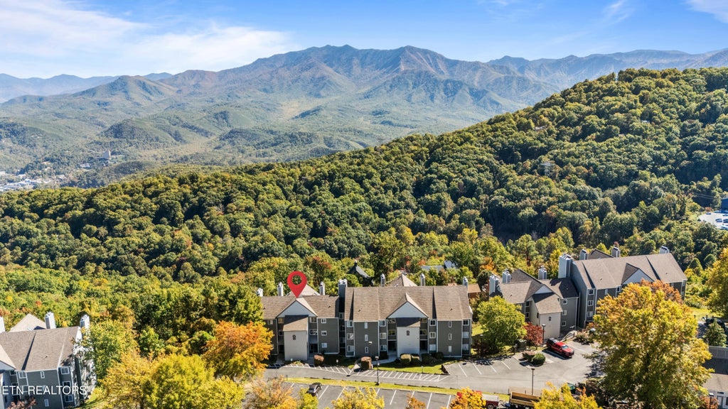 Photo of 1260 Ski View Drive #APT 8205, Gatlinburg, TN 37738 (MLS # 1360459)