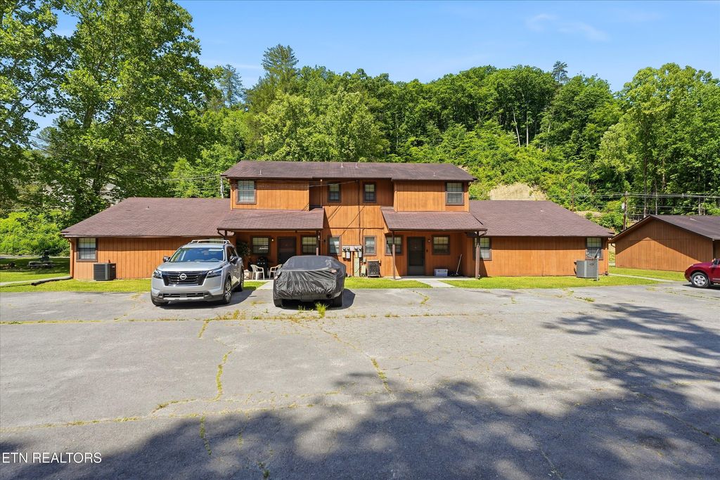 Photo of 197207 Gum Hollow Rd #197 - 207, Oak Ridge, TN 37830 (MLS # 1343898)