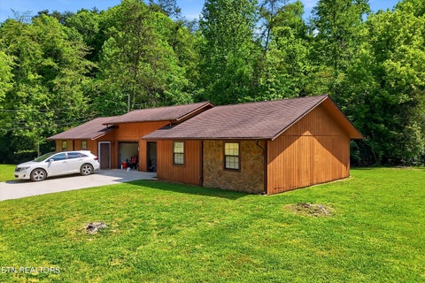 Tiny photo for 197207 Gum Hollow Rd #197 - 207, Oak Ridge, TN 37830 (MLS # 1343898)
