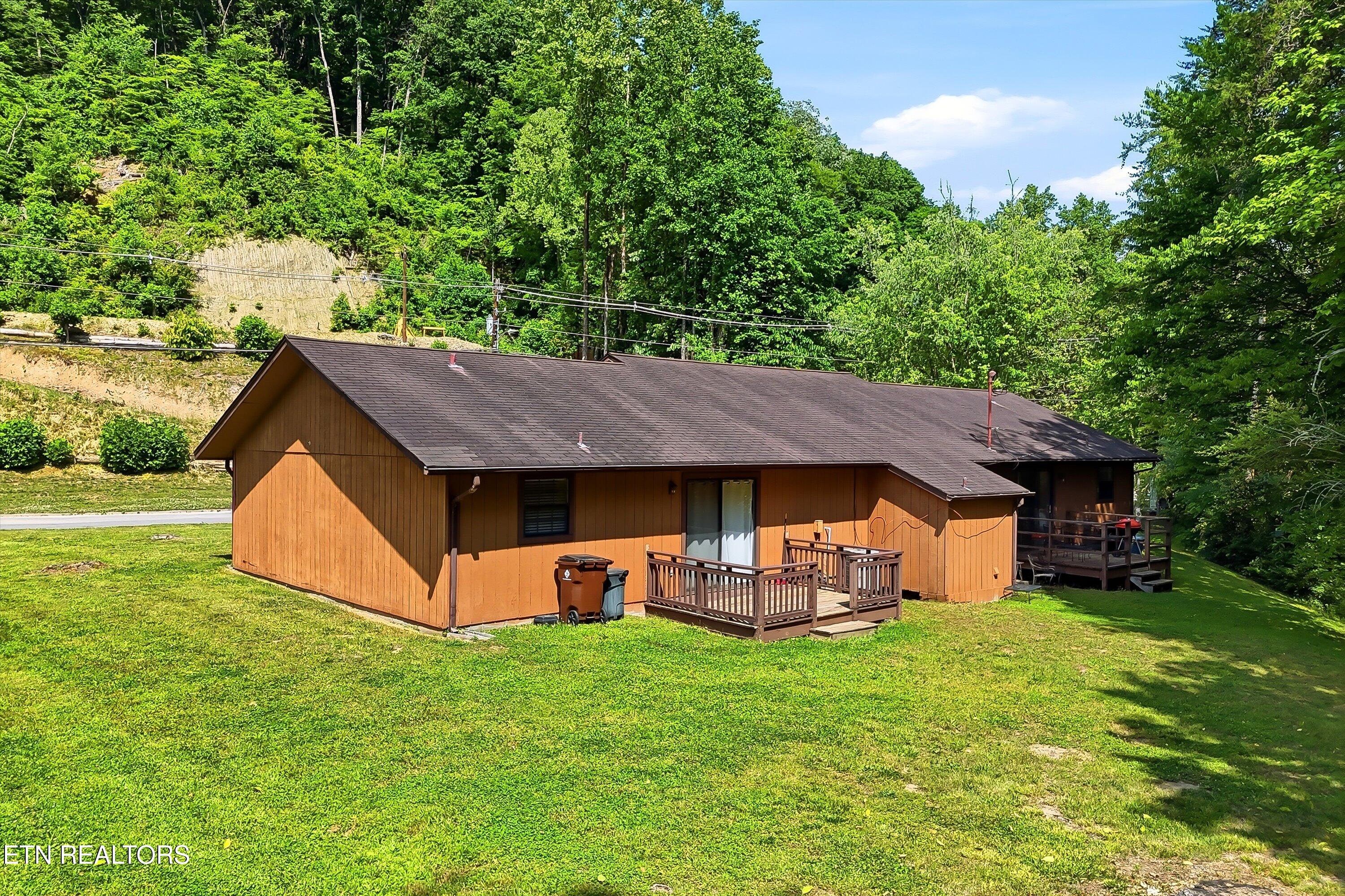 197 - 207 Gum Hollow Rd 197 - 207