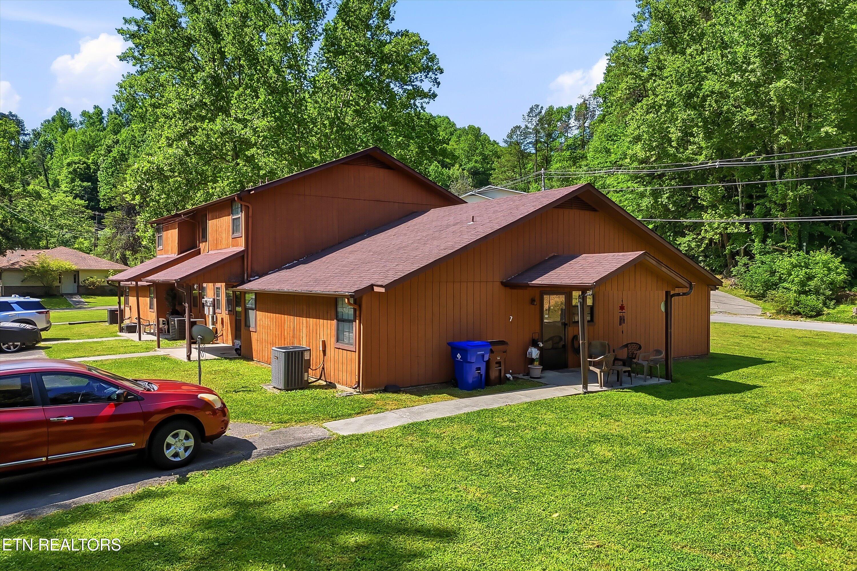 197 - 207 Gum Hollow Rd 197 - 207