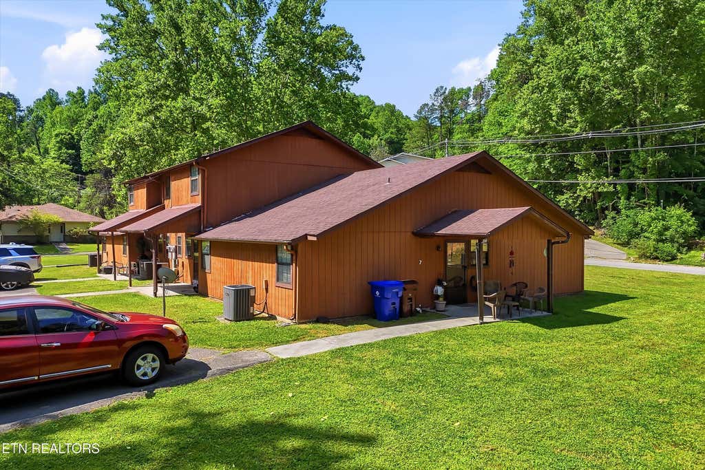 Photo of 197207 Gum Hollow Rd #197 - 207, Oak Ridge, TN 37830 (MLS # 1343898)