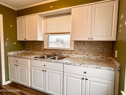 Tiny photo for 2638 Summitt Ave, Knoxville, TN 37917 (MLS # 1328333)