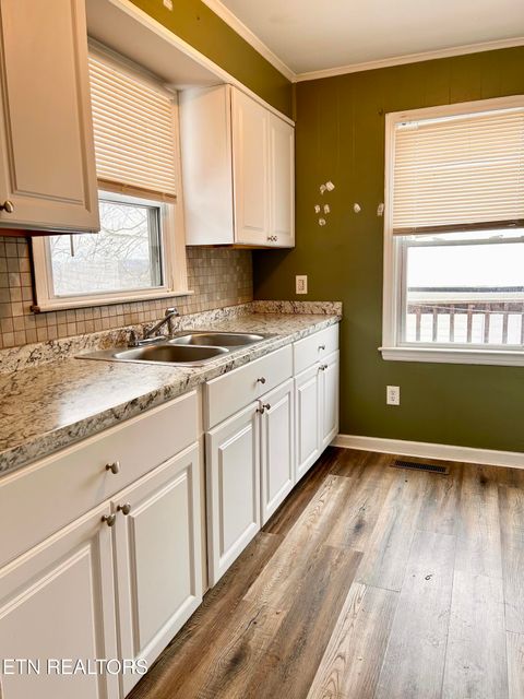 Tiny photo for 2638 Summitt Ave, Knoxville, TN 37917 (MLS # 1328333)