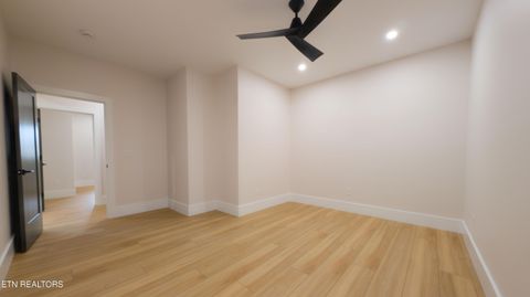 Tiny photo for 342 Enclave Way, Kingston, TN 37763 (MLS # 1316819)