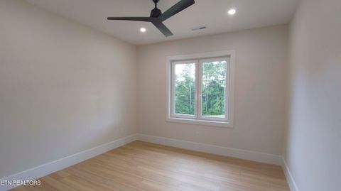 Tiny photo for 342 Enclave Way, Kingston, TN 37763 (MLS # 1316819)