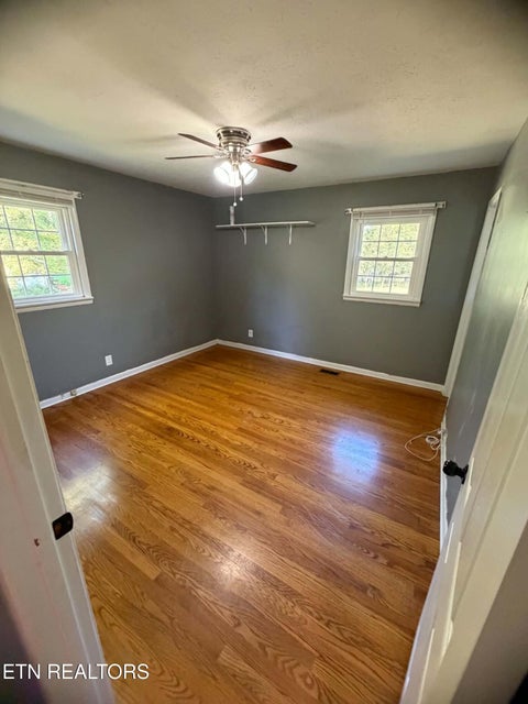 Tiny photo for 1283 Laurel Rd, Clinton, TN 37716 (MLS # 1350807)