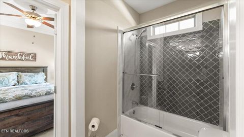 Tiny photo for 3725 Promontory Point, Louisville, TN 37777 (MLS # 1325054)