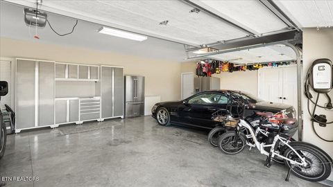 Tiny photo for 3725 Promontory Point, Louisville, TN 37777 (MLS # 1325054)