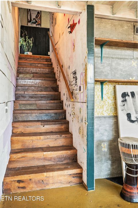 Tiny photo for 1241 Armstrong Ave, Knoxville, TN 37917 (MLS # 1323176)