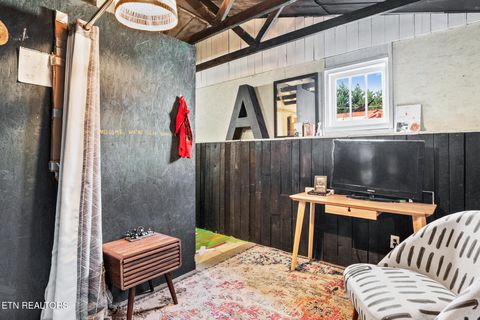 Tiny photo for 1241 Armstrong Ave, Knoxville, TN 37917 (MLS # 1323176)