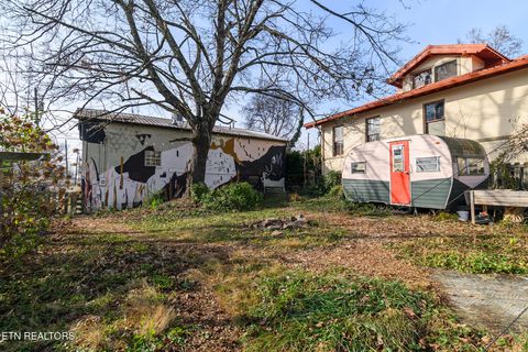 Tiny photo for 1241 Armstrong Ave, Knoxville, TN 37917 (MLS # 1323176)
