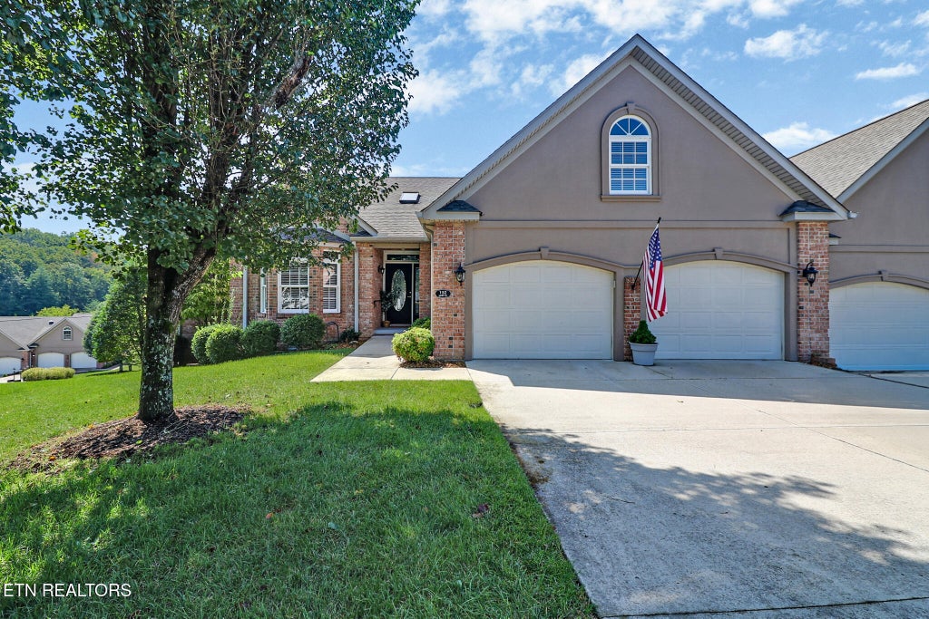 Photo of 152 Lafayette Terrace #25, Crossville, TN 38558 (MLS # 1356566)