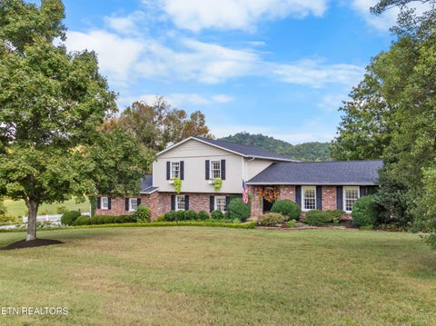 Photo of 150 Raccoon Valley Rd, Powell, TN 37849 (MLS # 1355942)