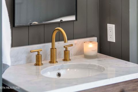 Tiny photo for 465 W Hillvale Turn, Knoxville, TN 37919 (MLS # 1327588)