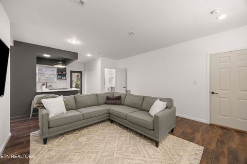 Tiny photo for 465 W Hillvale Turn, Knoxville, TN 37919 (MLS # 1327588)