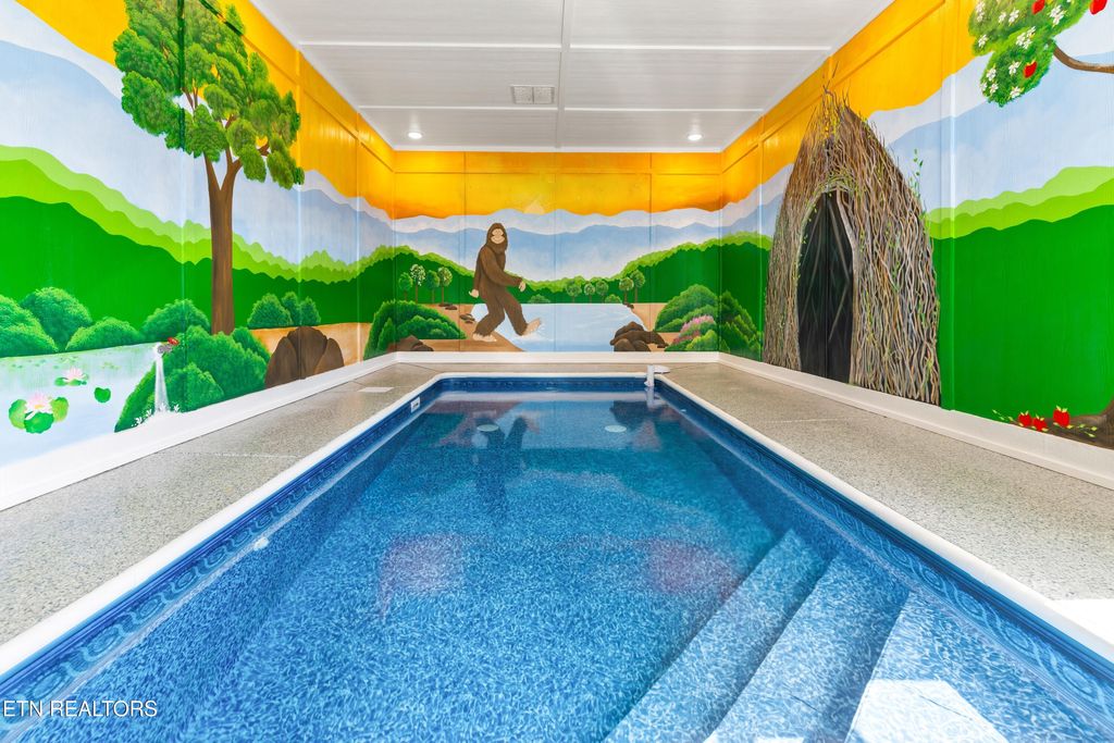 Photo of 3805 Twilight Way, Pigeon Forge, TN 37863 (MLS # 1334940)