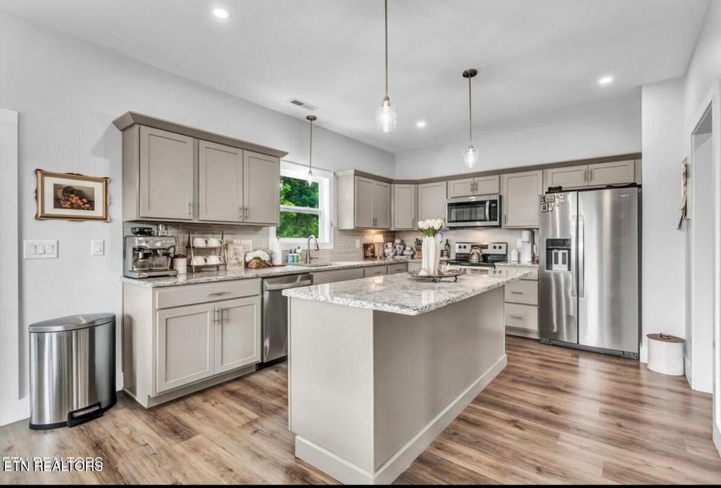 Photo of 7017 Remagen Lane, Knoxville, TN 37920 (MLS # 1323232)