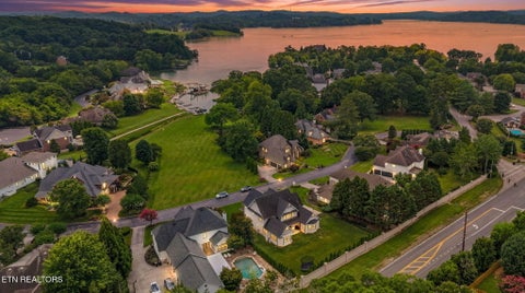 Tiny photo for 10632 Lakecove Way, Knoxville, TN 37922 (MLS # 1347185)