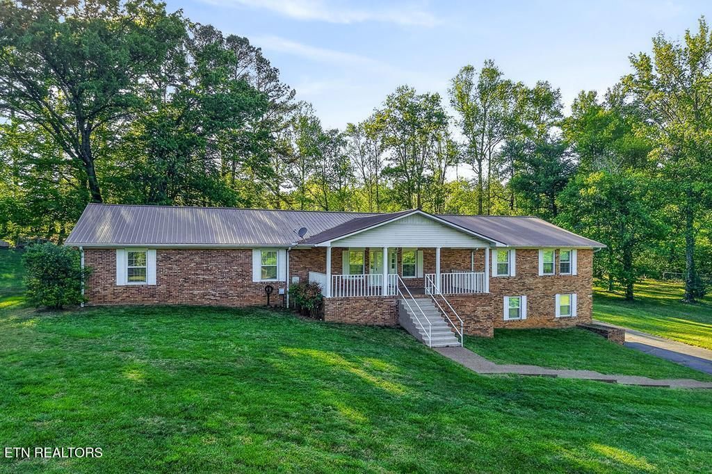 Photo of 460 Petite Drive, Cookeville, TN 38501 (MLS # 1338834)