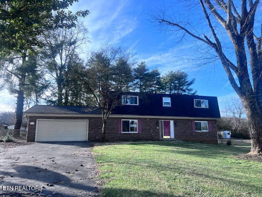 Photo of 10708 Sallings Rd, Knoxville, TN 37922 (MLS # 1333059)