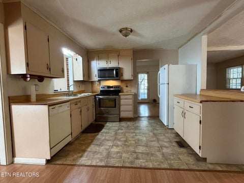Tiny photo for 234 Sullivan Drive, Crossville, TN 38555 (MLS # 1359513)