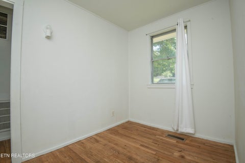 Tiny photo for 237 S Dillard Ave, Oak Ridge, TN 37830 (MLS # 1354223)