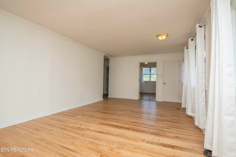 Tiny photo for 237 S Dillard Ave, Oak Ridge, TN 37830 (MLS # 1354223)